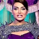 هل تعرفين فساتين امل العوضي الغريبة